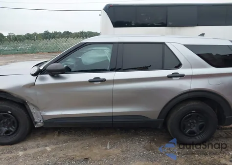 2024 Ford Police Interceptor из США, поврежденный, VIN 1FM5K8AB7RGA48951